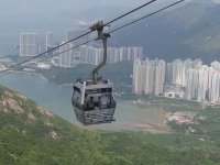 Ngong Ping Cable Car © Sue Waters